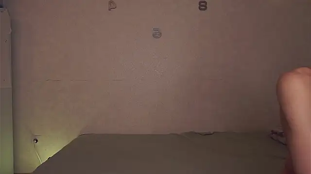 Snapshot of missbeatriss chatting on February 2, 12:24 pm missbeatriss online show from February 2, 12:24 pm