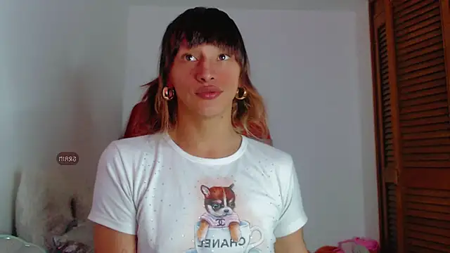 Summer XO online show from December 11, 1:58 am