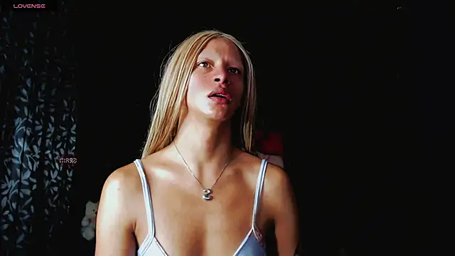 Summer XO online show from January 27, 12:01 am