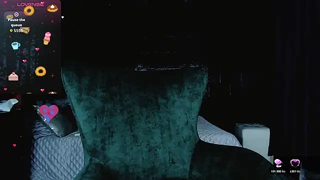 Summer XO online show from December 1, 2:38 am