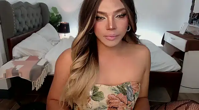 liaa lurrecams online show from January 29, 10:48 am