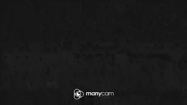 Snapshot of studda27 chatting on October 2, 12:45 pm studda27 online show from October 2, 12:45 pm