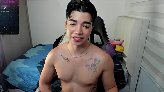 santy7v7 online show from October 25, 1:18 pm