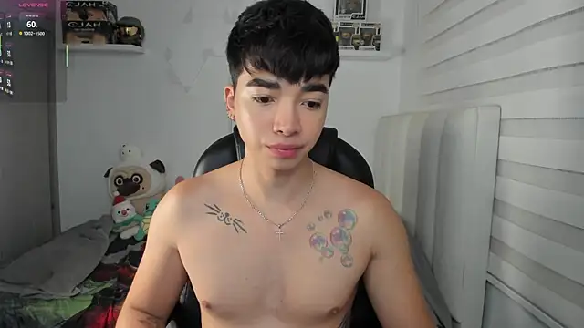 santy7v7 online show from March 31, 12:27 pm