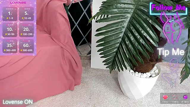 crazy muscle online show from November 10, 4:22 am