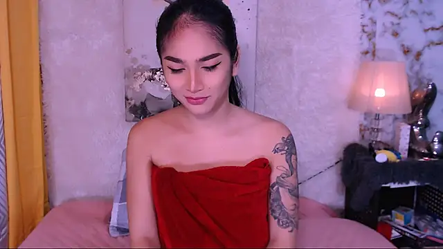 Oriental Tiara online show from December 15, 8:47 pm