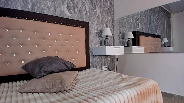 Lia sarahi online show from September 25, 11:36 am