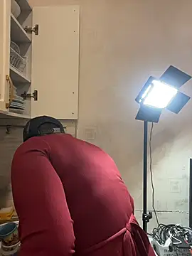 DienkaGreen online show from February 3, 9:47 am