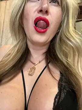 Kittenforyou online show from January 7, 1:14 pm