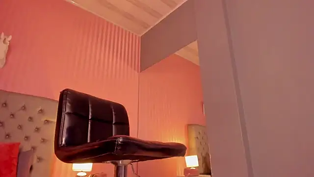 Snapshot of jailin_smith_ chatting on April 15, 6:15 pm jailin smith online show from April 15, 6:15 pm