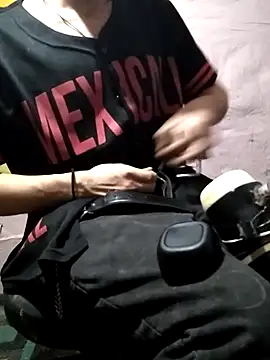 Wero4200 online show from October 1, 9:15 am