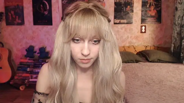 Friendly Ellie online show from February 20, 12:15 pm