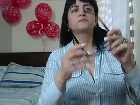 ISABEEL SOFIA01 online show from February 19, 9:03 pm