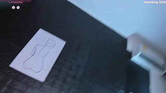 CelinayHanck online show from March 19, 4:02 pm