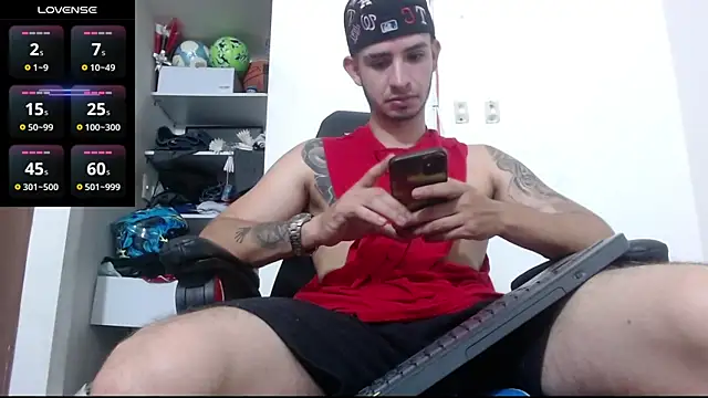 Snapshot of freestyle_blake1 chatting on September 26, 3:49 pm freestyle blake1 online show from September 26, 3:49 pm