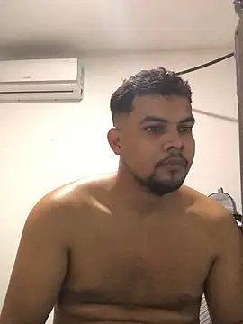 ElsecretodeBruno online show from February 4, 8:14 pm