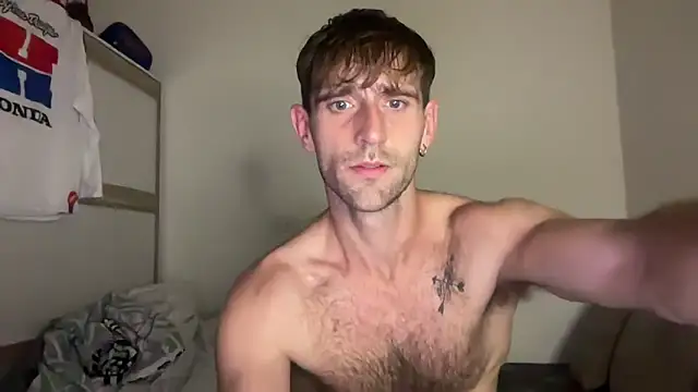 lukegunn online show from February 26, 11:04 pm