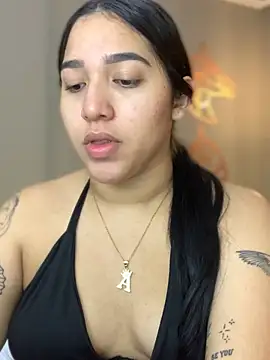 Amandanauty online show from December 15, 9:20 pm