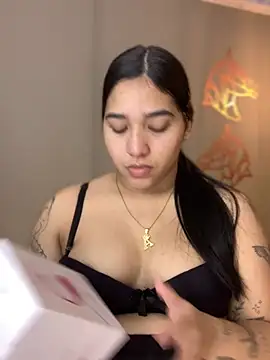 Amandanauty online show from December 16, 9:52 pm