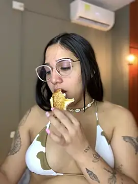 Amandanauty online show from December 21, 3:03 am