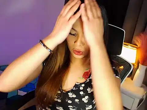 MajesticKitana online show from April 10, 4:50 am