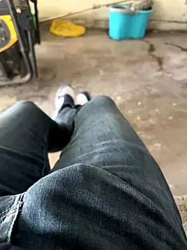 MAHKE12 online show from October 24, 9:17 am