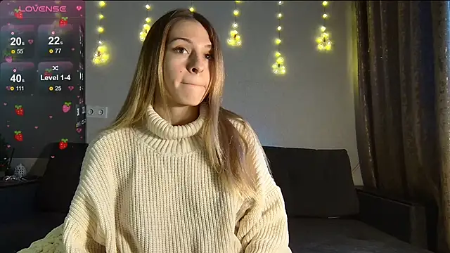 LovelyKatea online show from January 2, 10:26 am