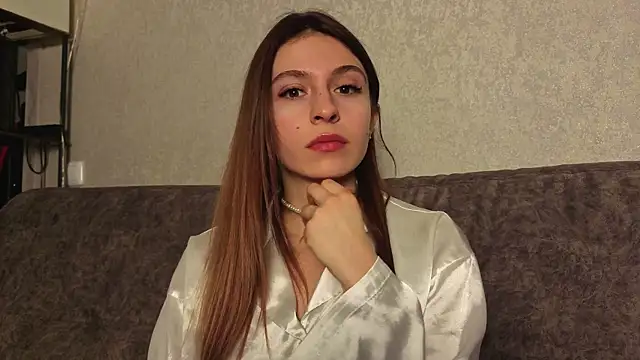 LovelyKatea online show from January 9, 1:03 pm