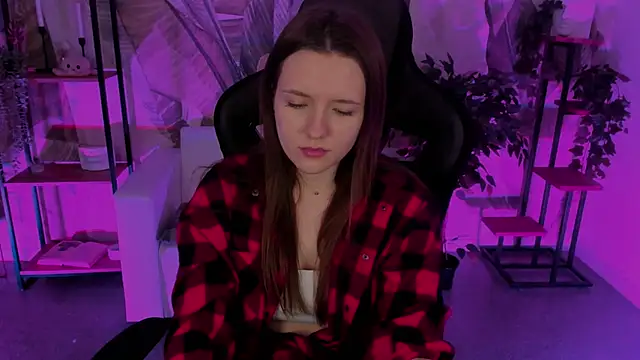 Snapshot of JennyDens chatting on December 27, 6:35 am JennyDens online show from December 27, 6:35 am