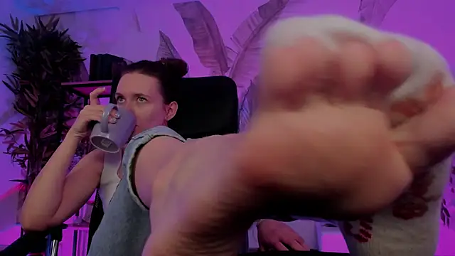 Snapshot of JennyDens chatting on January 3, 2:54 am JennyDens online show from January 3, 2:54 am