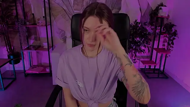 Snapshot of JennyDens chatting on March 21, 4:06 am JennyDens online show from March 21, 4:06 am