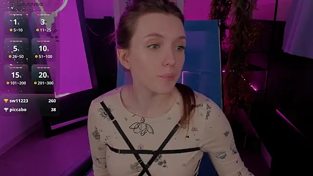 Snapshot of JennyDens chatting on March 22, 5:39 am JennyDens online show from March 22, 5:39 am