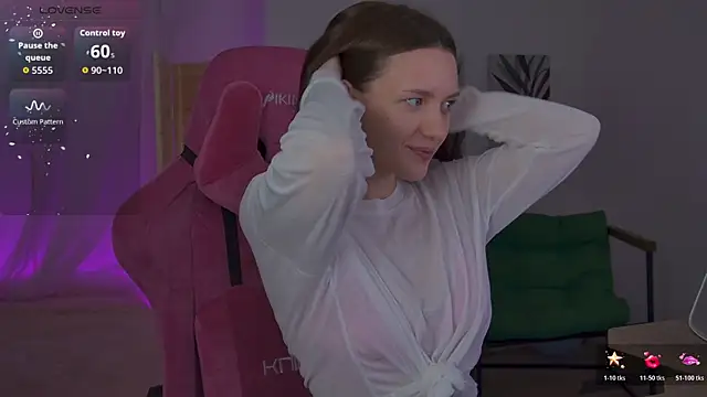 Snapshot of JennyDens chatting on May 31, 4:47 pm JennyDens online show from May 31, 4:47 pm