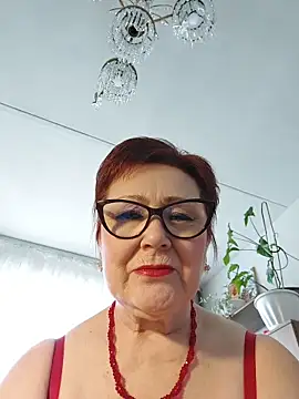 Snapshot of Fire_Night chatting on February 12, 8:20 am Fire Night online show from February 12, 8:20 am