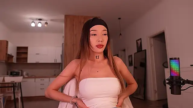 sharlin 13 online show from September 12, 1:55 pm