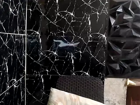 Snapshot of MissKeanna chatting on February 6, 2:00 am MissKeanna online show from February 6, 2:00 am