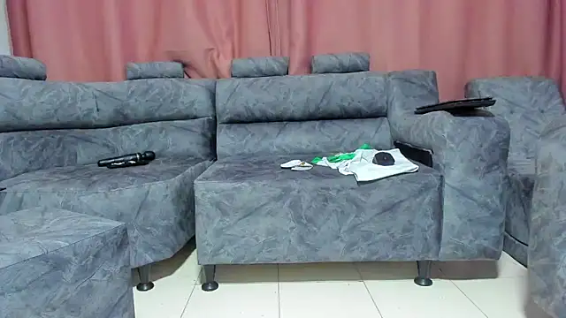 electraaxx online show from March 19, 2:05 am