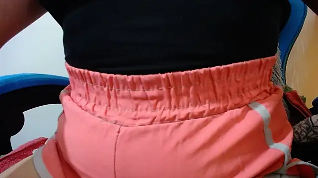 klylls squirt  online show from December 1, 7:41 pm