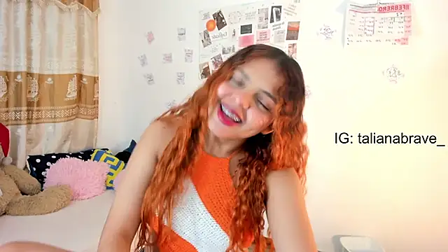 Snapshot of ValienteGirl_ chatting on February 6, 4:53 am ValienteGirl  online show from February 6, 4:53 am