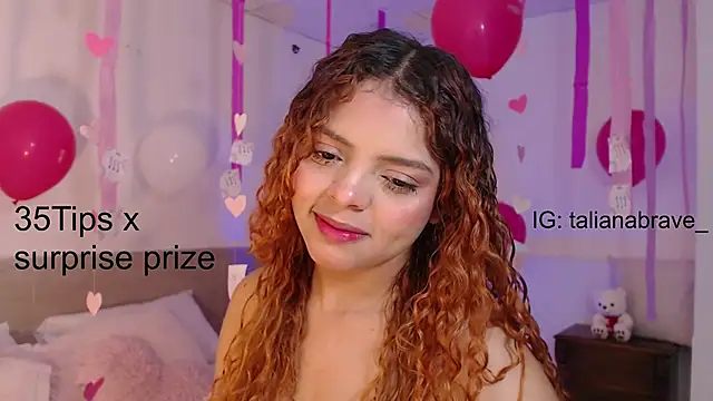 Snapshot of ValienteGirl_ chatting on February 16, 12:52 am ValienteGirl  online show from February 16, 12:52 am