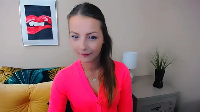 Snapshot of NatalieSexy chatting on May 7, 6:19 am NatalieSexy online show from May 7, 6:19 am