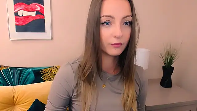 Snapshot of NatalieSexy chatting on May 11, 6:08 am NatalieSexy online show from May 11, 6:08 am