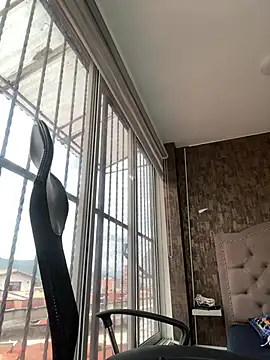 Little Amber6 online show from January 27, 8:17 pm