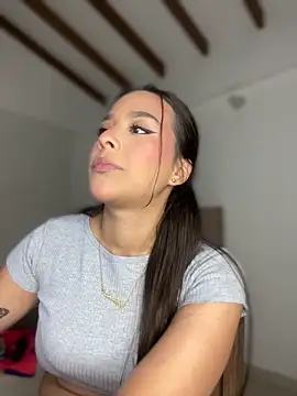 Little Amber6 online show from October 4, 11:36 pm