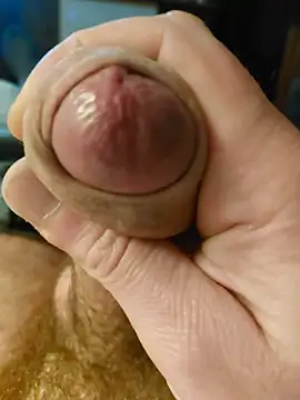 Snapshot of dady-arvey chatting on March 21, 10:06 pm dady-arvey online show from March 21, 10:06 pm