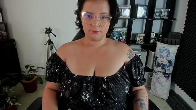 aika-dreams online show from December 21, 9:47 pm