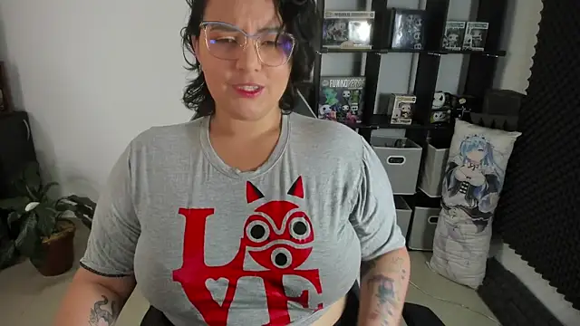 aika-dreams online show from December 29, 12:45 pm