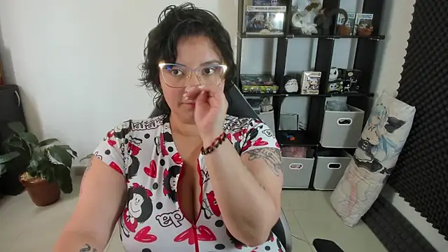 aika-dreams online show from January 29, 3:47 pm