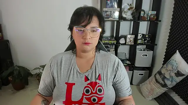 aika-dreams online show from January 31, 1:12 pm