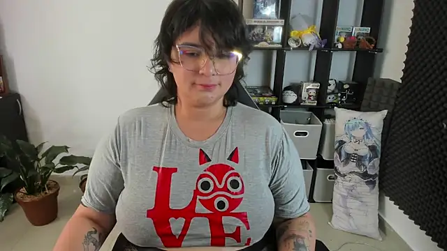 aika-dreams online show from February 20, 4:14 pm